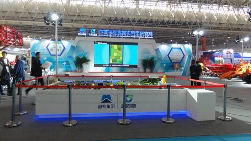 户外广告安装师傅收费标准揭秘：揭秘行业定价之谜**